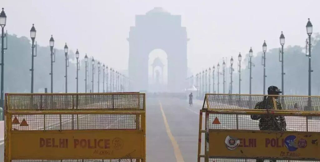 4 Delhi Gas Chamber
