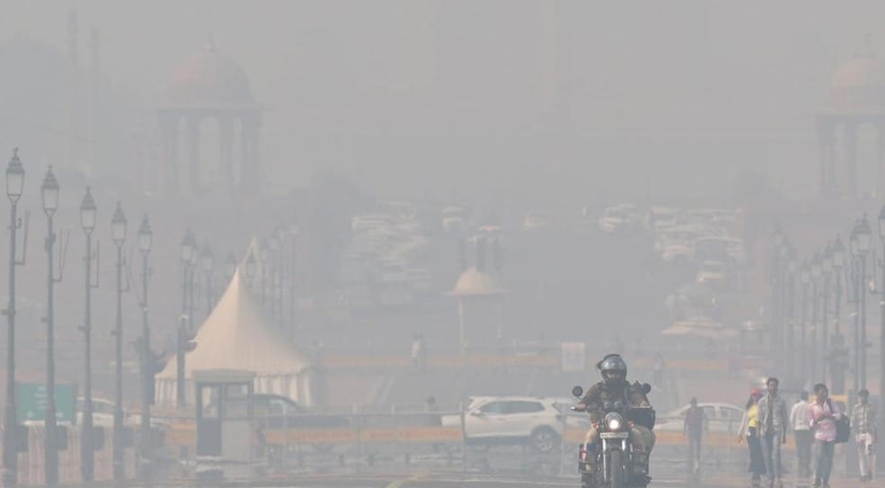2 Delhi Gas Chamber